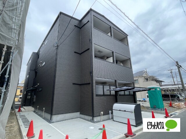 セレニティ池田Ｂ棟の物件外観写真