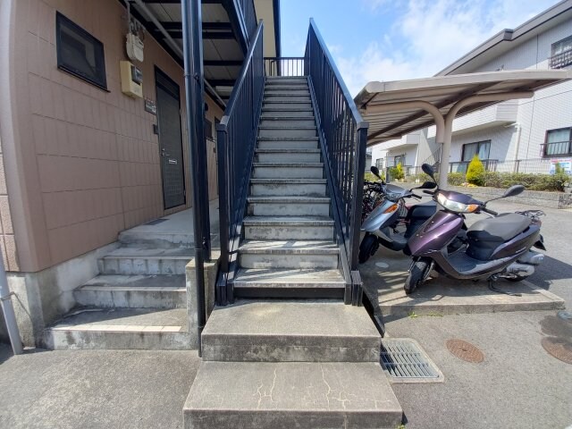 コスモタウンの物件外観写真