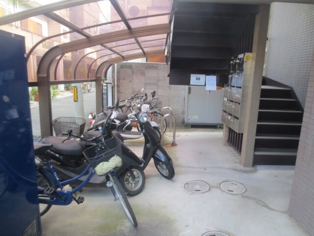 ルナコートの物件外観写真