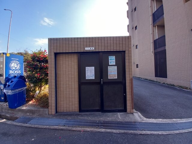 デイグラン枚方公園の物件内観写真