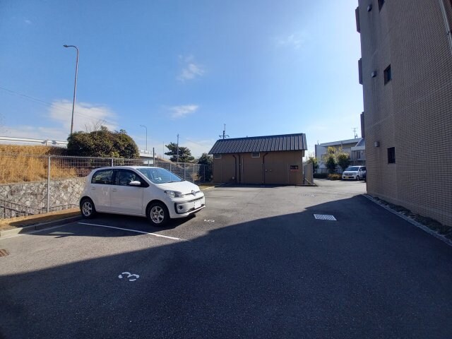 デイグラン枚方公園の物件外観写真