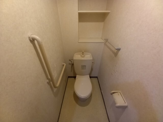 デイグラン枚方公園の物件内観写真