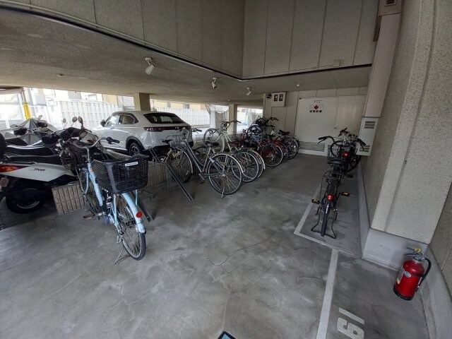 アンジェリーク磐船の物件外観写真