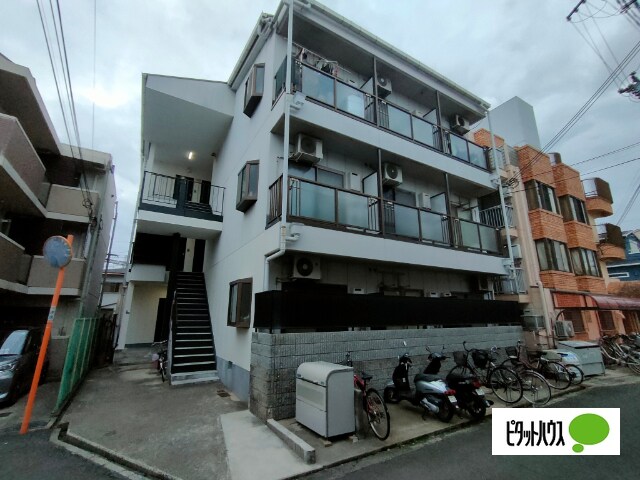 ハイツリコの物件外観写真