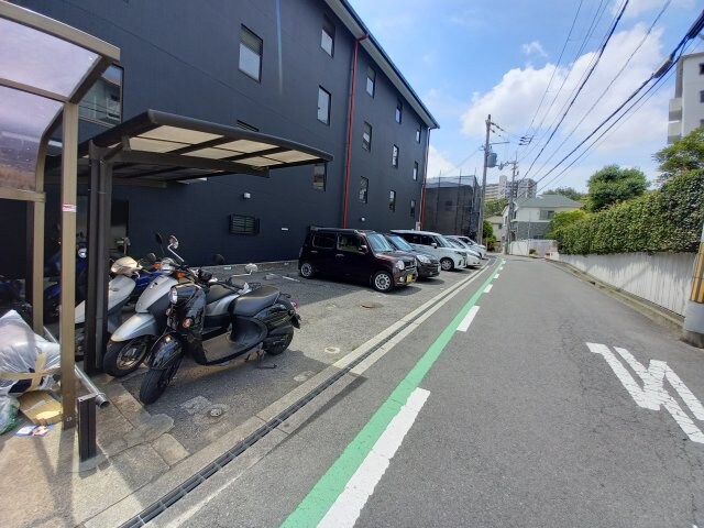ヴィラ岡山手の物件外観写真