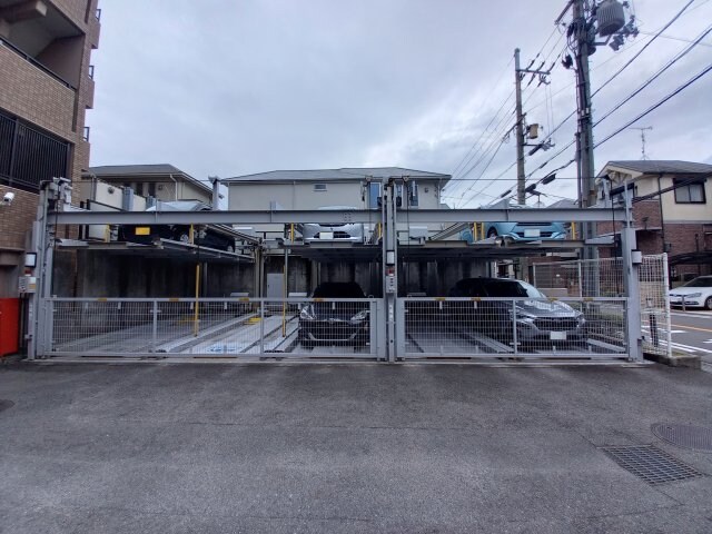 ライオンズマンション楠葉野田の物件外観写真