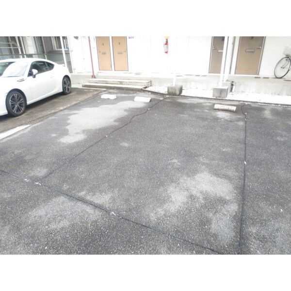 入江ハイツの物件外観写真