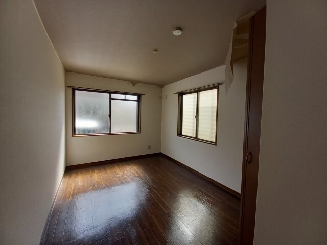 カーサ南中振の物件内観写真