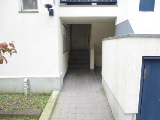 香里三井団地Ａ７６棟の物件外観写真