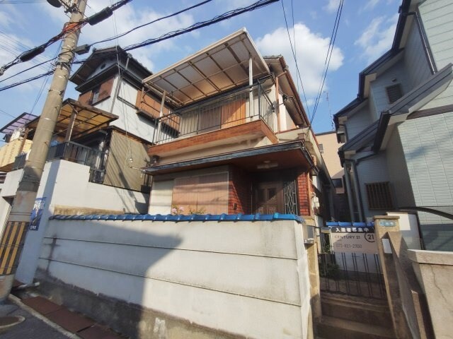 寝屋川市太秦緑が丘の物件外観写真