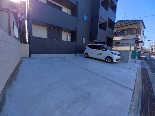 エムプルミエ村野東町の物件外観写真