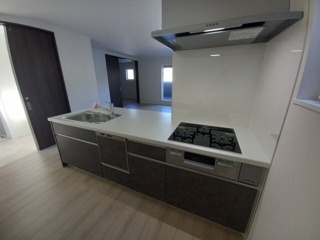 エムプルミエ村野東町の物件内観写真