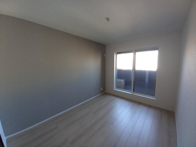 エムプルミエ村野東町の物件内観写真