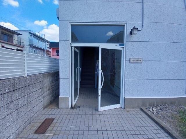 グレース香里園の物件外観写真