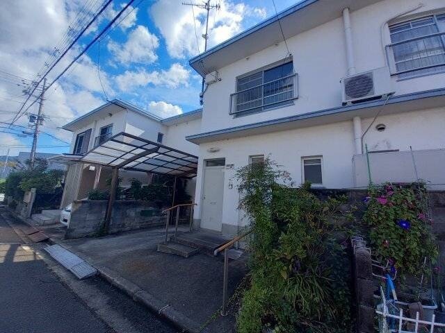 大阪府交野市藤が尾４丁目の物件外観写真