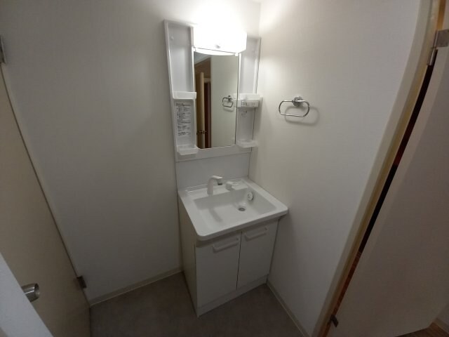 寝屋川サンハイツB棟の物件内観写真