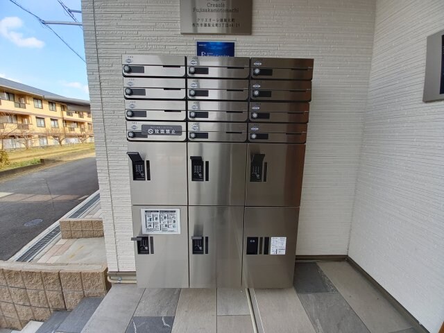 クリエオーレ藤阪元町の物件外観写真