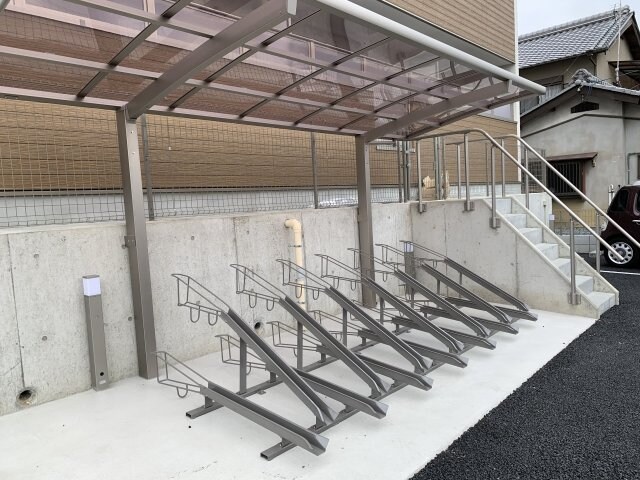 クリエオーレ藤阪元町の物件外観写真