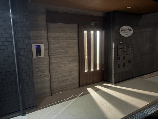 グレートヒルズ８番館の物件外観写真