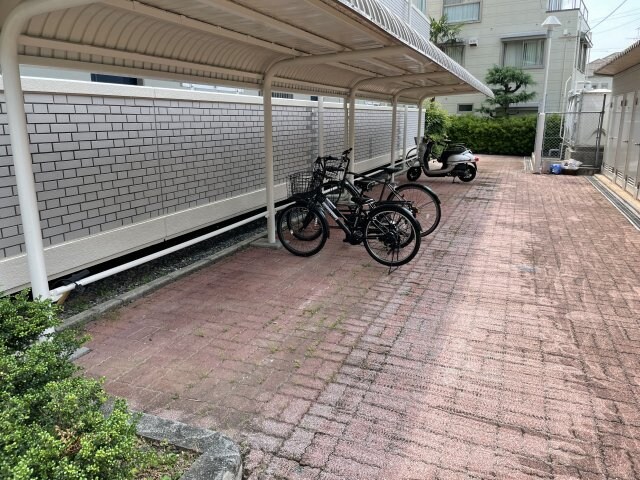 香里園ヒルズの物件外観写真