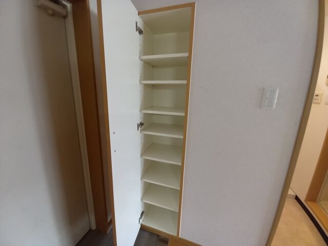 ピコットⅤの物件内観写真