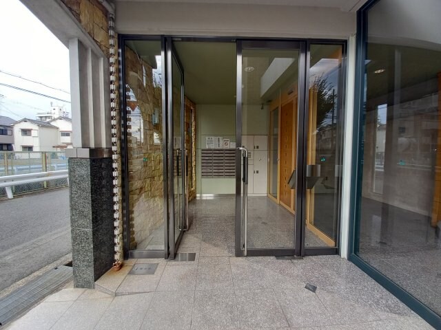 フィオレッタ枚方の物件外観写真