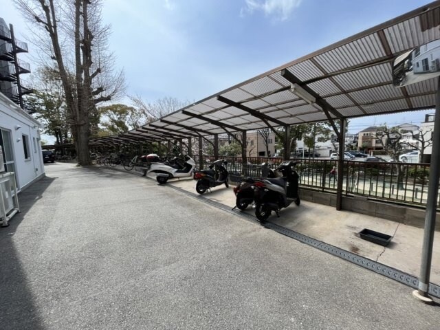 メゾン寝屋川の物件外観写真