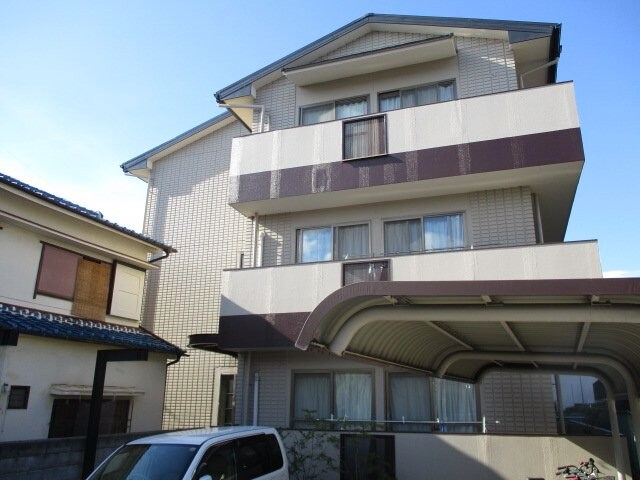 サウス香里の物件外観写真