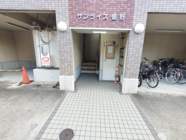 寝屋川市駅 徒歩10分 2階の物件外観写真