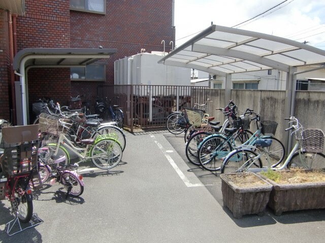 サンエス原田の物件外観写真