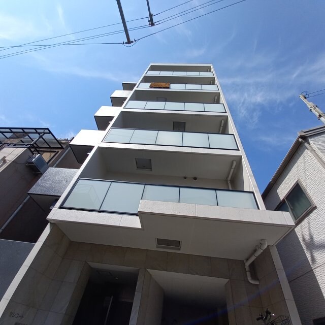 セレコート寝屋川本町の物件外観写真