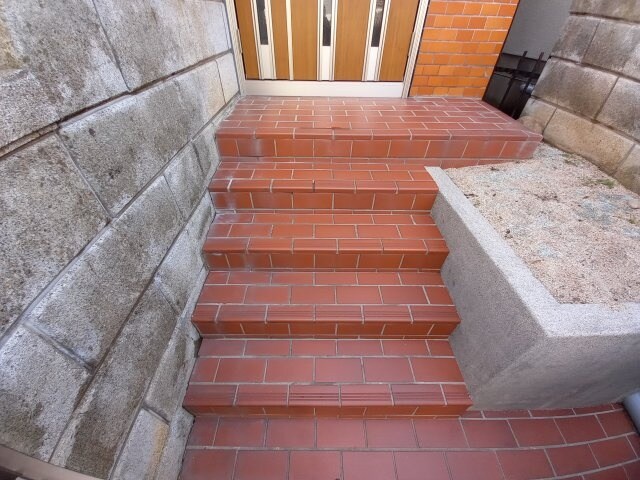 藤阪駅 徒歩11分 1階の物件外観写真