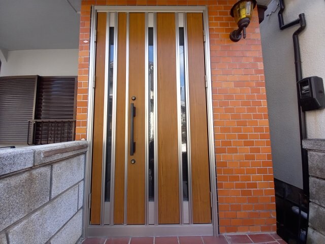 藤阪駅 徒歩11分 1階の物件外観写真