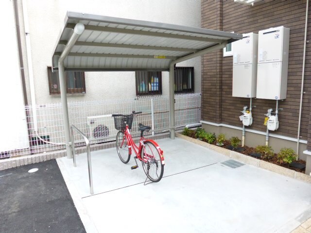 サニーコート初町の物件外観写真