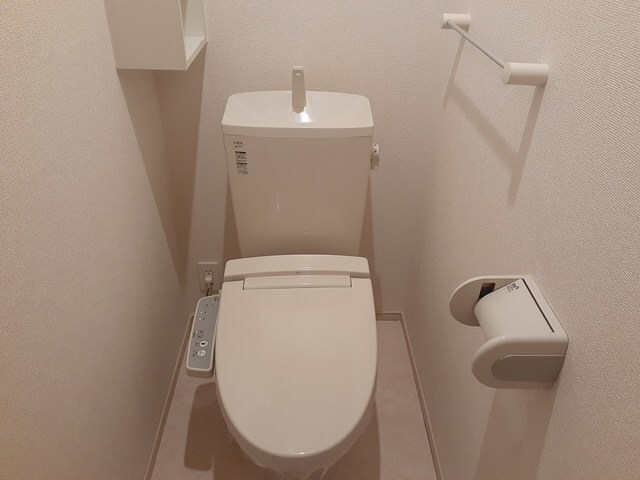 サニーコート初町の物件内観写真