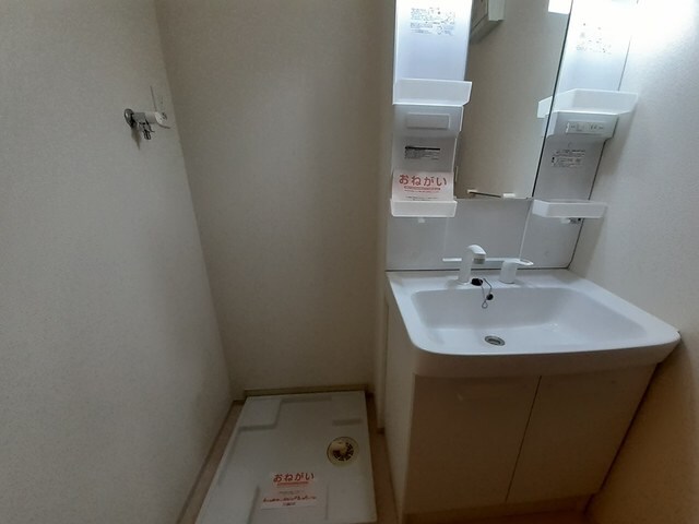 サニーコート初町の物件内観写真