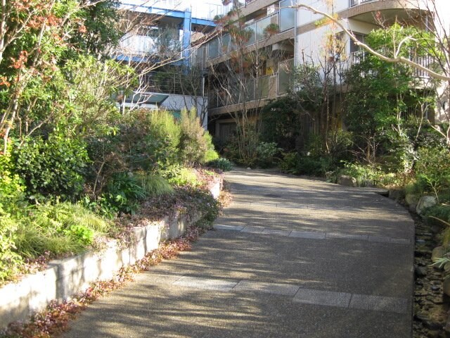 ガーデン楠葉の物件外観写真