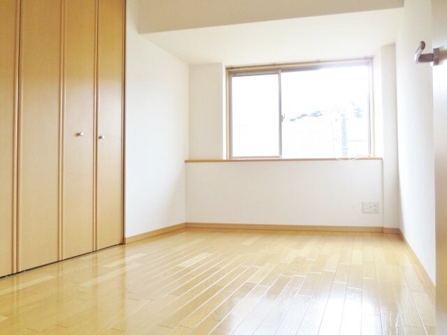 ガーデン楠葉の物件内観写真