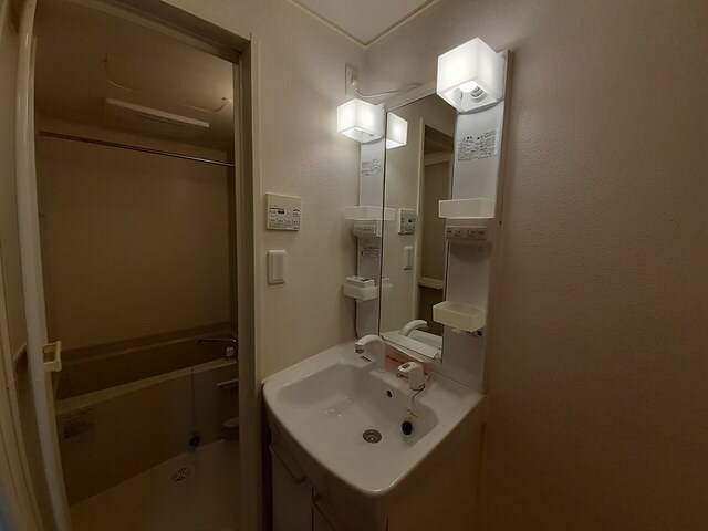 ドゥーエ　コーキの物件内観写真