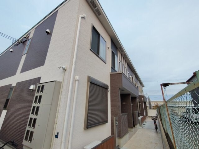 オレンジヴィラ堀溝の物件外観写真