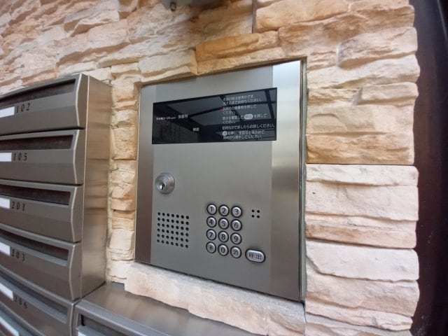 シャルマン香里の物件外観写真