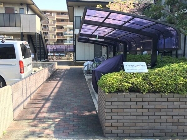 アリープガーデンＢ棟の物件外観写真