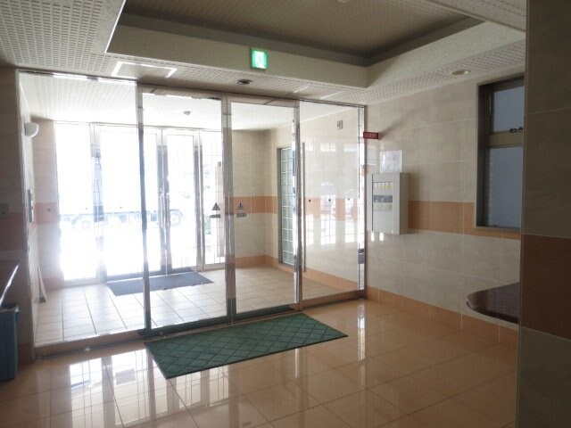 マーブルコート枚方の物件外観写真