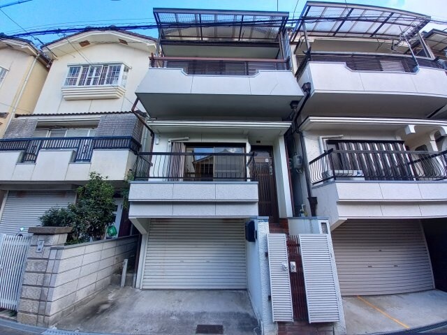 寝屋川市美井町の物件外観写真