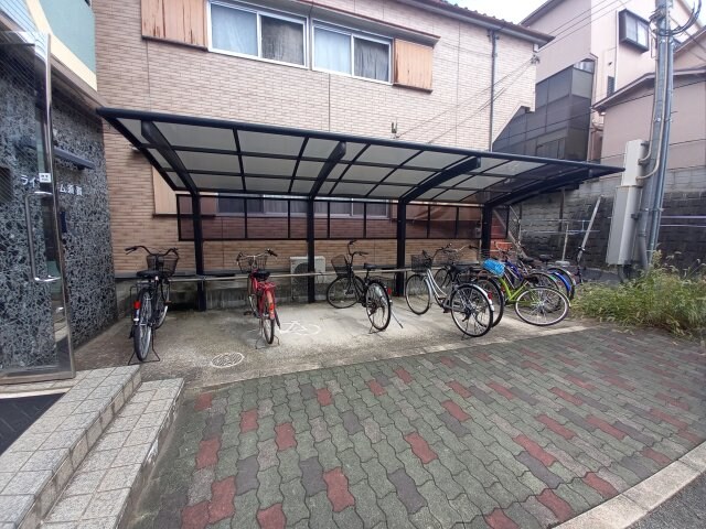 ライフハイム須賀の物件外観写真