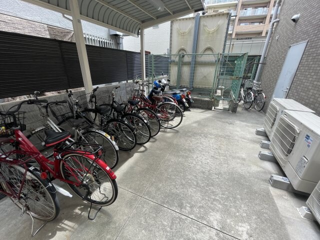 レコルト香里の物件外観写真