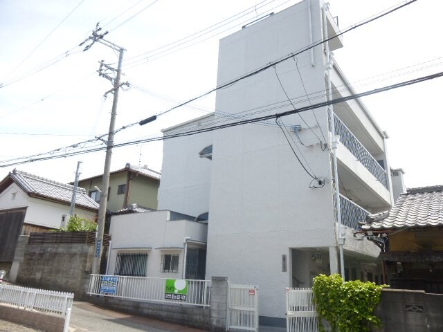 元町マンションの物件外観写真