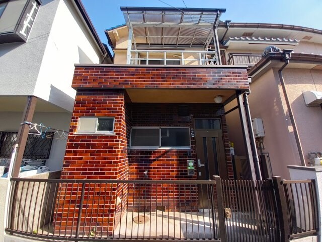 寝屋川市美井元町の物件外観写真