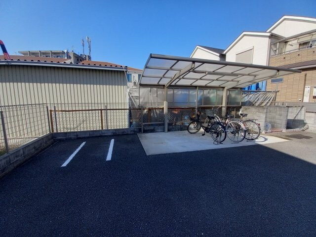 クレシタ甲斐田の物件外観写真