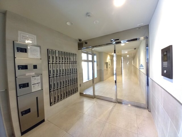 シエン枚方の物件外観写真